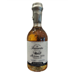 La "Sélection de Fût 2016 La Favorite" est un rhum agricole élaboré à partir de pur jus de canne à sucre fraîchement pressé.