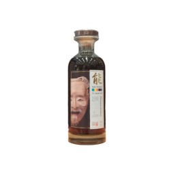 Bouteille de Karuizawa Noh 31 ans 1981 Sherry Butt 1/595, un whisky rare de la distillerie Karuizawa.