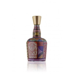 Bouteille de rhum Dictador Mopa Mopa Model F de 1982, un trésor pour les passionnés de rhum.