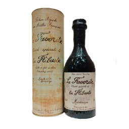 Le rhum La Flibuste 1986 a été vieilli dans les chais tranquilles de la distillerie La Favorite en Martinique