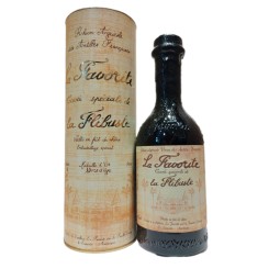 La Flibuste 1999, trésor distillé par La Favorite, joyau emblématique de la distillerie martiniquaise