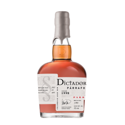 Bouteille de Dictador Párrafo 1998 Pardo, un rhum d'exception de la distillerie Dictador.