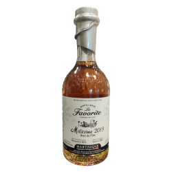 La Favorite Millésime 2013 incarne l'excellence du rhum agricole vieux hors d'âge millésimé.